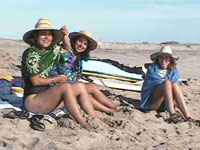 p034.JPG (18516 bytes)